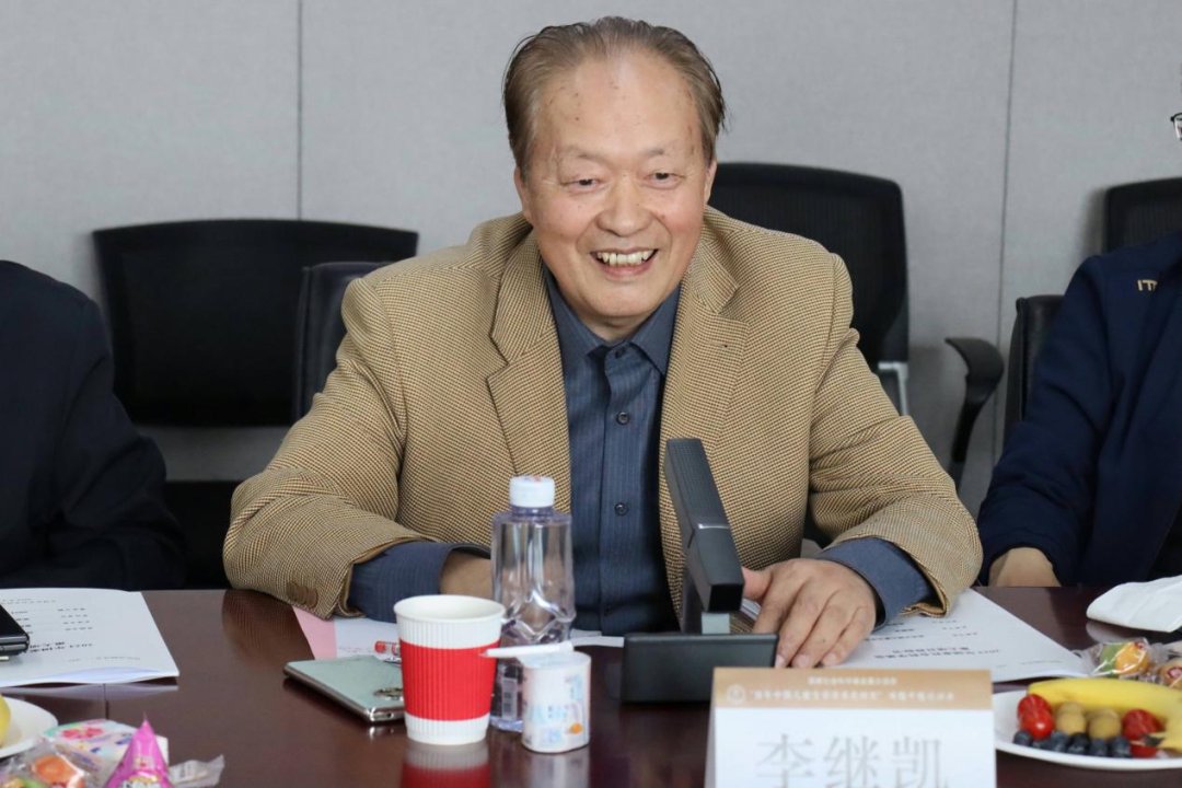 理论语言学开元国际棋牌app下载使用教程